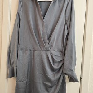 Gray V-Neck Long-Sleeve Wrap Dress